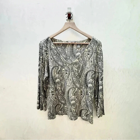 Hillard & Hanson || Paisley Cream and Sage Blouse - Picture 1 of 7